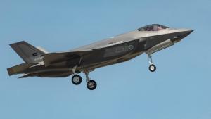 Prima aeronava turcească de luptă F-35