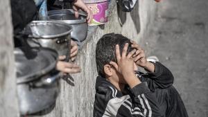 Éhség és a kétségbeesés továbbterjed a Gázai övezetben
