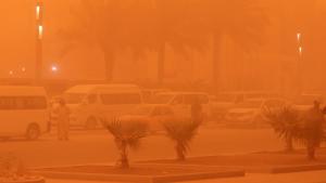 تعطیلی مکاتب بعد از وقوع طوفان شدید شن ویا ریگ در عراق