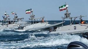 یک شناور در  آب‌های بندر کنگان ایران توقیف شد