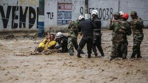 پیرو میں شدید بارشوں سے مٹی کے تودے گرنے اور سیلاب سے 6 افراد لقمہ اجل