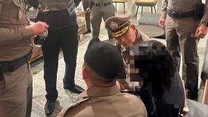 Таиландда 14 жаштагы баланын ок атуу менен 3 адам каза болду