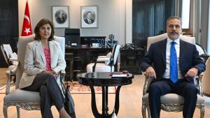 Хакан Фидан се срещна с пратеника на ООН за Кипър Мария Анхела Олгин Куеляр