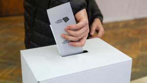 保加利亚 6 月 9 日将举行选举