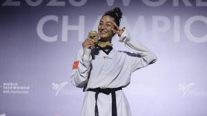 土耳其女将获得世界跆拳道锦标赛金牌