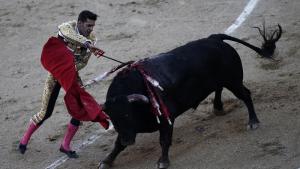 Muere un hombre tras ser corneado por un toro en un festejo popular en Valencia
