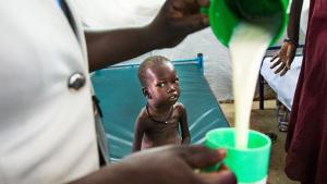 FAO y WFP: "Sube a 828 millones el número de los que están al borde de hambruna"