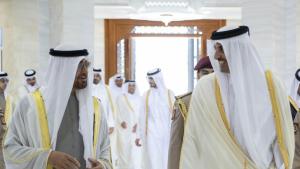 اماراتی صدر کا غیر متوقع دورہ قطر