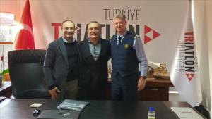 روسای فدراسیون‌های ورزش‌ سه‌گانه ترکیه و آذربایجان در باکو دیدار کردند