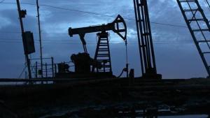 آغاز معاملات بورس نفت خام با کاهش قیمت
