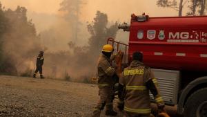 Al menos 26 personas mueren por fuertes incendios en Chile