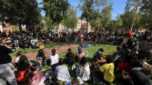 ABŞ-nyň Kolumbiýa uniwersitetinde başlan protestler Beýik Britaniýada ýaýrap başlady