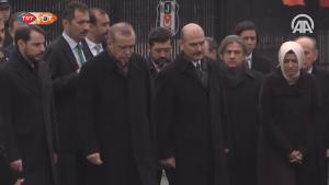بازدید اردوغان از محل حمله تروریستی در استانبول