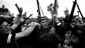 Portugalia a sărbătorit cea de-a 50-a aniversare a Revoluției Garoafelor