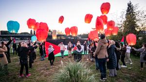 دنیا بھر سے فلسطین کے ساتھ اظہارِ یکجہتی، احتجاجی مظاہرے، بھوک ہڑتالیں