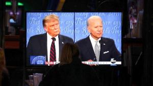 Democratul Joe Biden este devansat de republicanul Donald Trump potrivit sondajelor