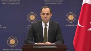 enqere süriye hakimiyitining türkiye béliqchi kémisige oq chiqirish qilmishini eyiblidi