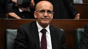 Mehmet Şimşek Omanda saparda bolýar