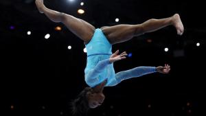 Simona Baylz qabat tarixqa kerde