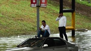 چین: موسلا دھار بارشیں اور سیلاب، 16 افراد ہلاک 36 لاپتہ