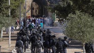 جنونی یہودی "یوم کفارہ" کی آڑ میں مسجد اقصی کی بے حرمتی جاری رکھے ہوئے ہیں