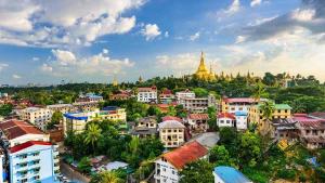 Мьянмада үйлөнүү үлпөтүнө абадан кол салуу: 7 киши каза болду