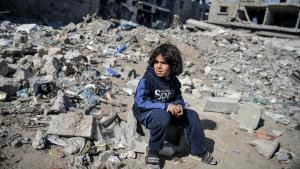 غزه، زنان و کودکان از تشنگی و گرسنگی می‌میرند