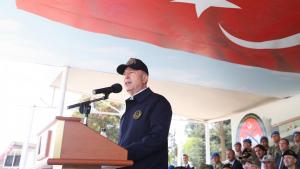 Akar: “Las heroicas Fuerzas Armadas Turcas protegen los derechos e intereses de Türkiye”