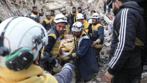 سوریه ده زلزله عاقبتیده اوچ مینگ گه یقین کیشی حیاتینی یوقاتدی