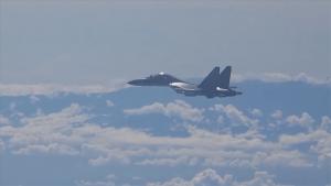 台湾：29架中国战机和6艘军舰出现在台海周边