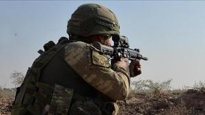 土耳其军队在伊拉克北部制服6名PKK恐怖分子