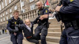 Sostenitori della Palestina vengono arrestati in Danimarca