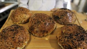 土耳其两省在《Taste Atlas》的 "十佳面包 "排行榜名列前两名