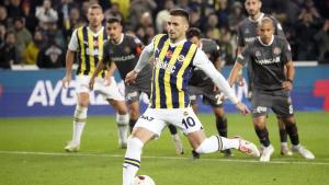 Echipa Fenerbahçe a preluat din nou conducerea...