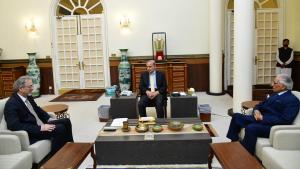 Pokiston Bosh vaziri Shahboz Sharif Turkiya elchisini qabul qildi