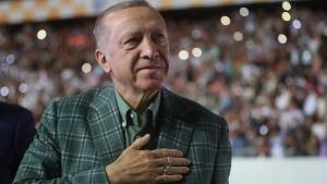 Erdogan takohet me të rinjtë e ardhur nga 81 qytete të Turqisë