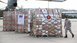 Turquía envía ayuda médica a los países de los Balcanes