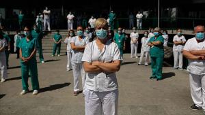 印尼医生护士举行抗议活动