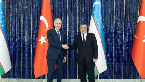 土耳其议长在乌兹别克斯坦进行接触活动