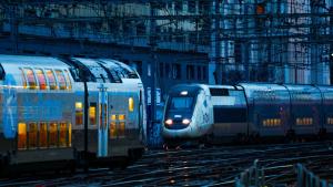 " حملوں کا خطرہ"پیرس اولمپکس سے قبل ٹرین سروس بند