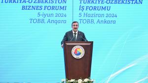 Cevdet Yılmaz Türkiyə-Özbəkistan biznes forumunda çıxış edib