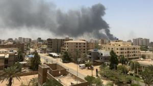 Sudan, Mudofaa vazirligi  iste'fodagi armiya a'zolarini qurollanish chaqirdi