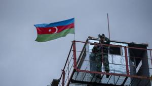 Armenia apre il fuoco contro le postazioni azere