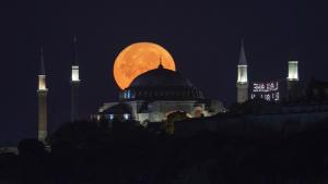 La 'superluna' observada en İstanbul