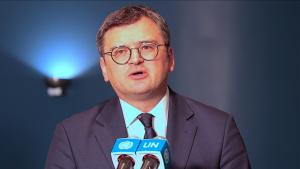 ვარშავაში გამართულ ონლაინ შეხვედრაზე დმიტრო კულებამ ჟურნალისტების შეკითხვებს უპასუხა