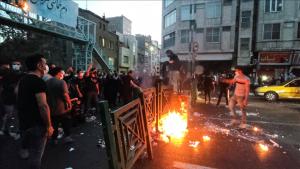 BMT İranda təhlükəsizlik qüvvələrinin etirazçılara qarşı davam edən zorakılıqlarına reaksiya verib