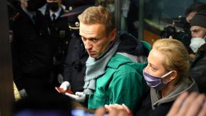 Navalny detenido nada más pisar Rusia