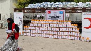 ارسال دو هزار بسته مواد غذایی از ترکیه به سیل‌زدگان سومالی