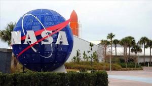 La NASA llevó la nave espacial y el cohete a los hangares debido al huracán Ian