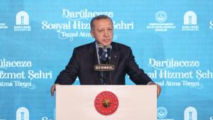 ولسمشر اردوغان په استانبول کې د دارلعاجزې ښارګوټی بڼسټ ډبره کیښوده